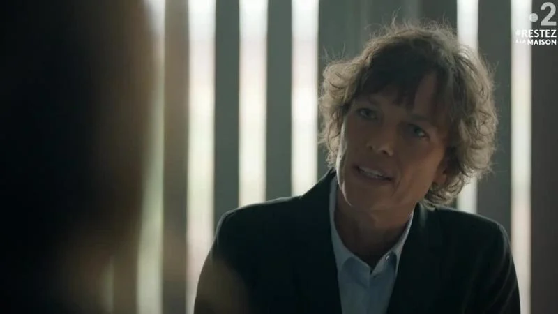 Кадры из сериала Астрид и Рафаэлла (2019)