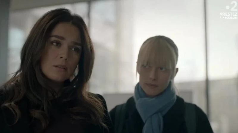Кадры из сериала Астрид и Рафаэлла (2019)